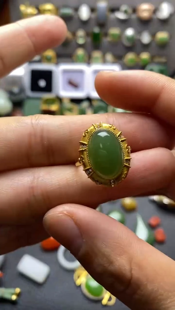 18K金镶嵌和田玉珠宝半成品圈口13