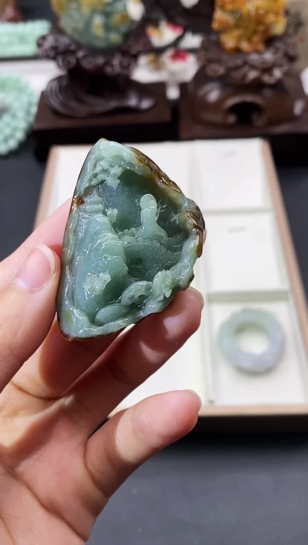 颈饰未镶嵌翡翠天然缅甸A货翡翠