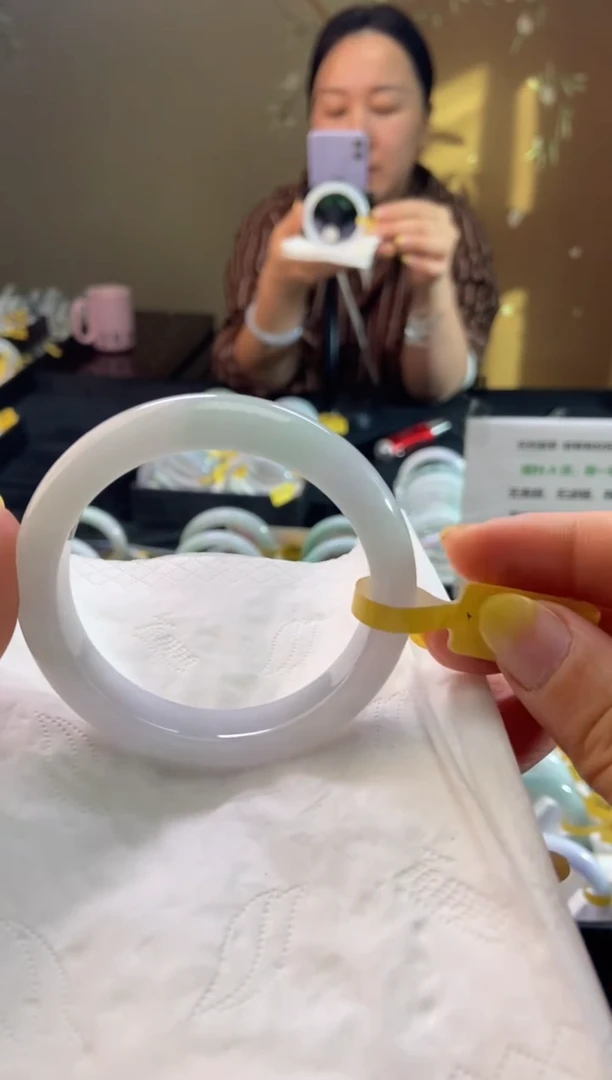 未镶嵌手镯翡翠56.2圈口d