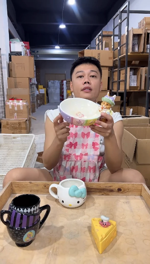 瓷片紫色原盒兔子糖果碗