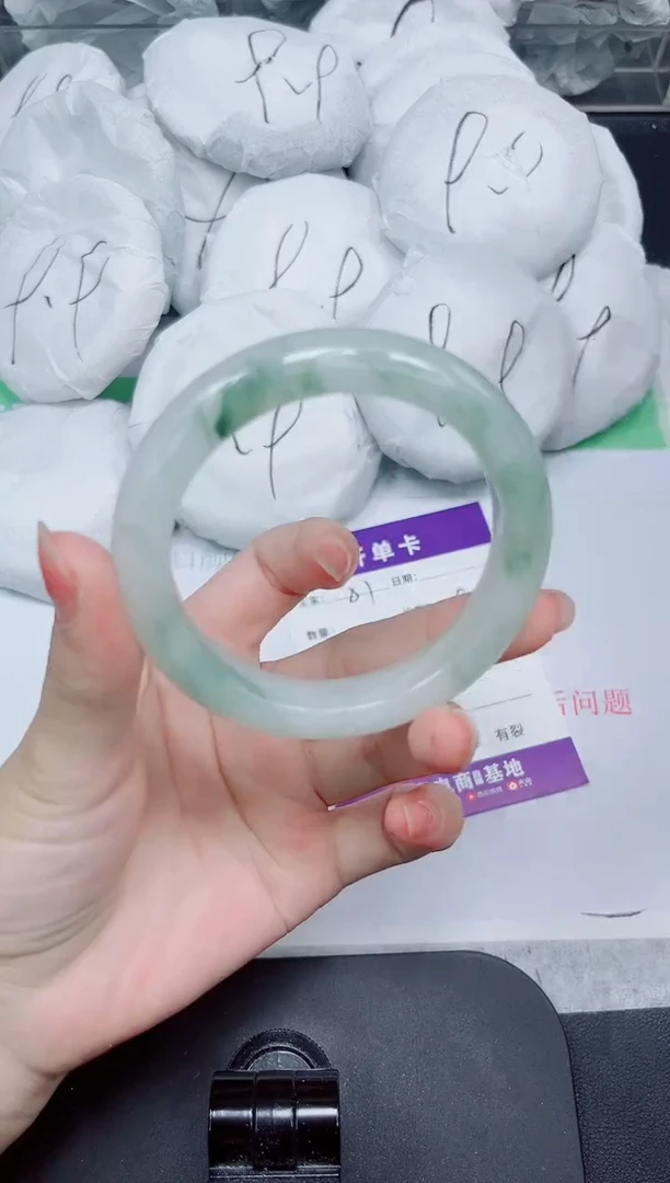 石英质玉手镯未镶嵌51-54