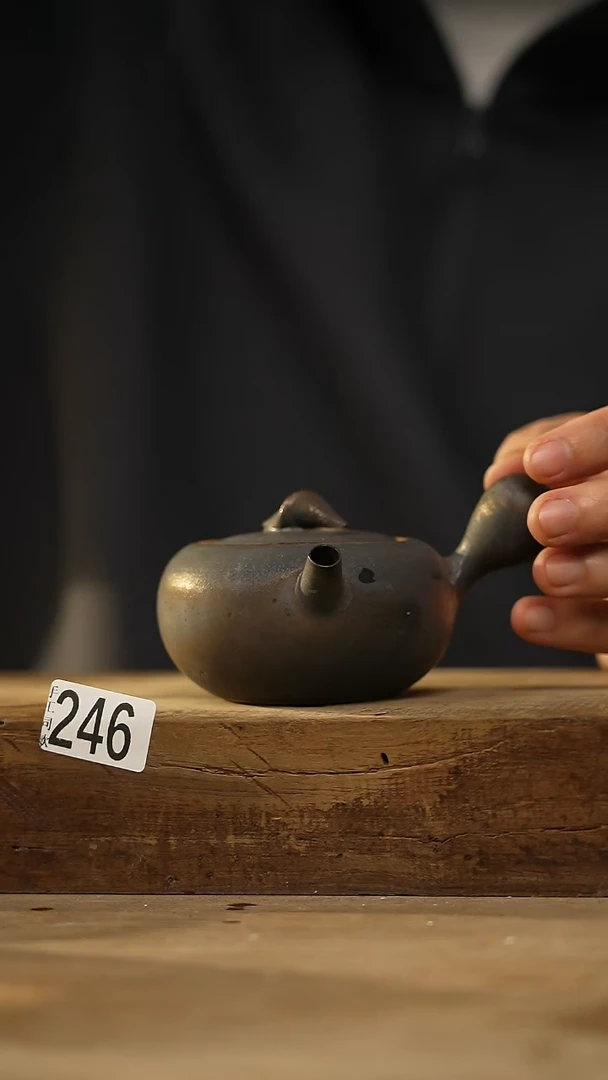 【闪购商品】瓷片福利！！·黑釉系列侧把壶