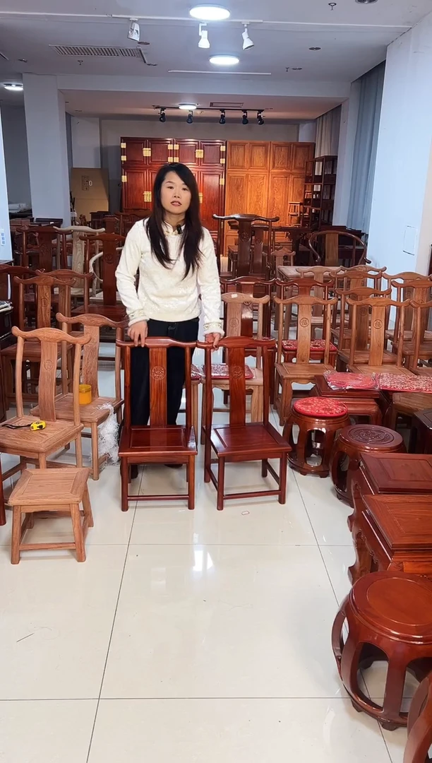 紫檀木类家具一对缅花小官帽椅