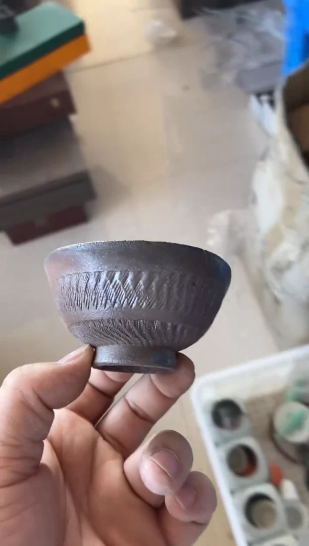 无运费险有瑕疵的摄影的产品有使用过的痕迹有点脏介意勿拍