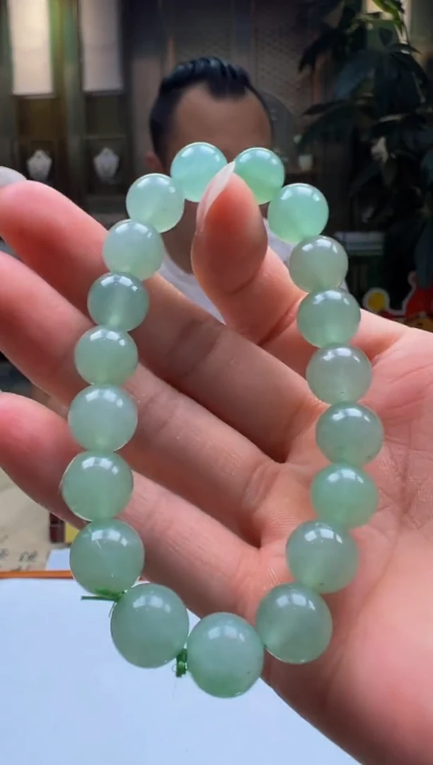 翡翠未镶嵌颈饰QY2025-8-3-7