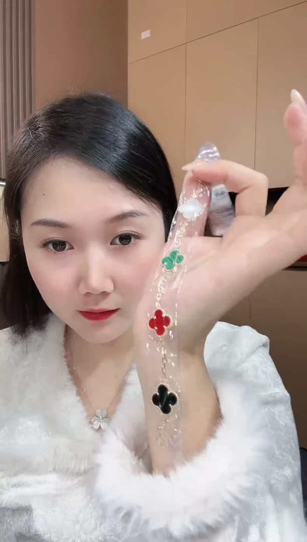 【闪购商品】玛瑙/玉髓手链18K金镶嵌五彩五花手链GHJ