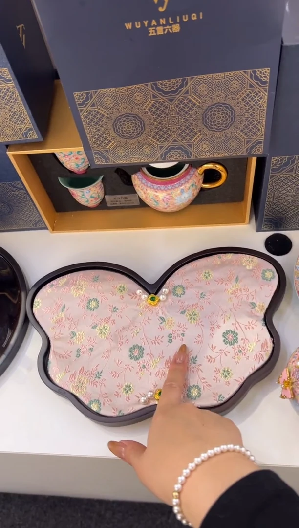 瓷片小乔闪电购链接