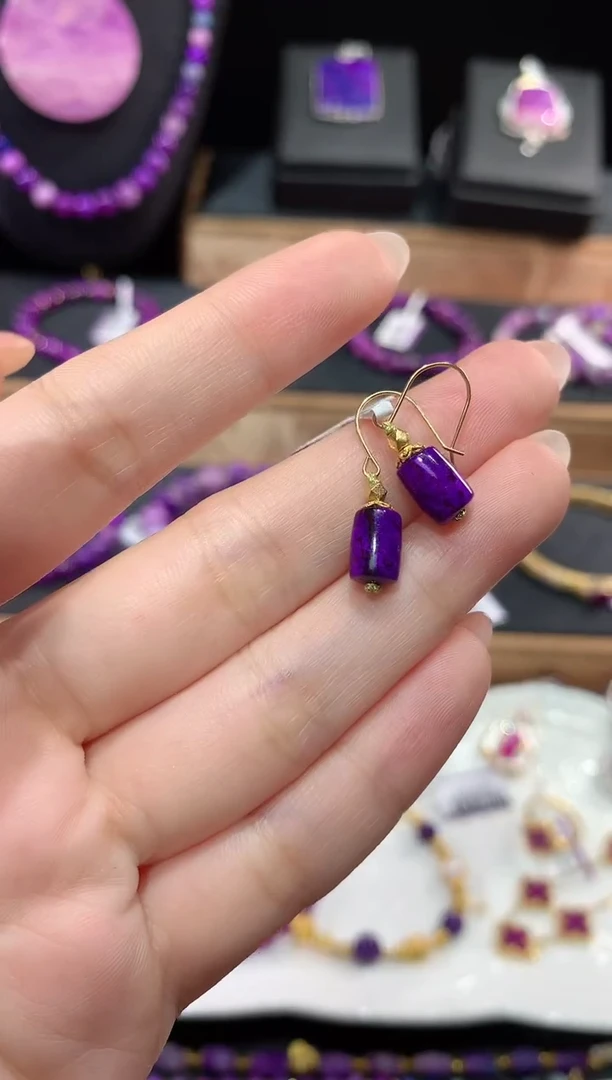 苏纪石（舒俱来）18K金镶嵌.耳饰