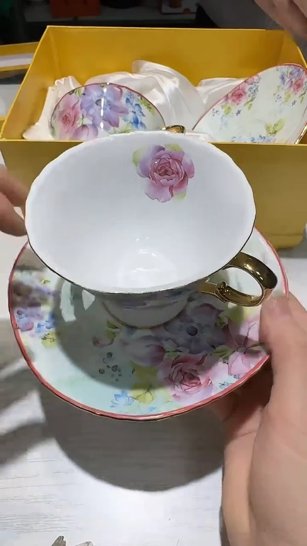 瓷片生活的本意是开心啊@@1