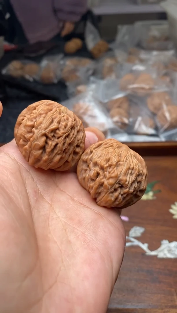 【闪购商品】文玩核桃把件A2号39尺四座楼