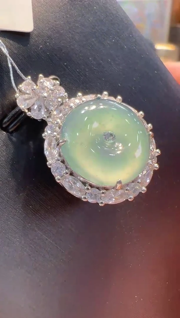 翡翠合金吊坠(不含链)多样性发其一