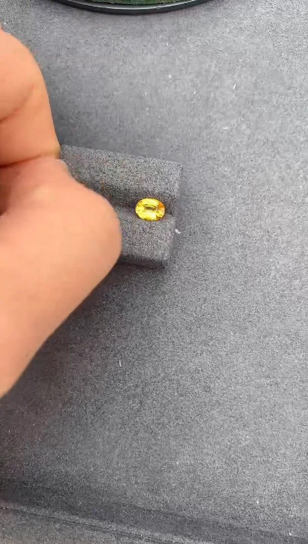 【闪购商品】彩色蓝宝石裸石未镶嵌1ct黄蓝宝