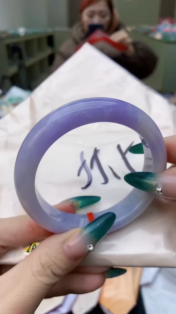 【闪购商品】翡翠手镯未镶嵌1051747905