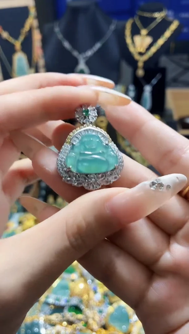 翡翠未镶嵌吊坠(不含链)天然翡翠a货 多样性发其一