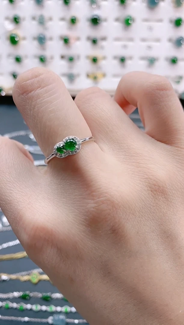 【闪购商品】翡翠戒指银S925镶嵌天然翡翠