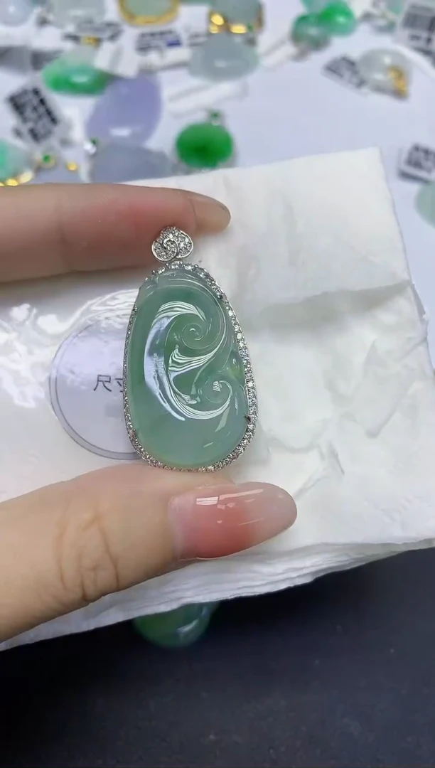 颈饰未镶嵌翡翠天然缅甸翡翠A货百元以上9元证书费自理