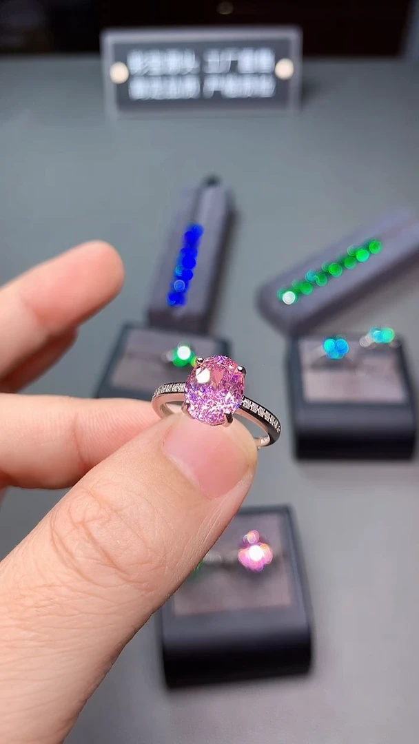 银S925镶嵌戒指碧玺·····