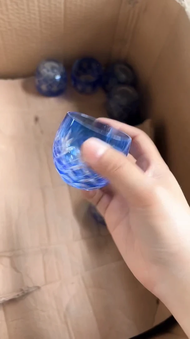 平底款水晶玻璃红蓝一对