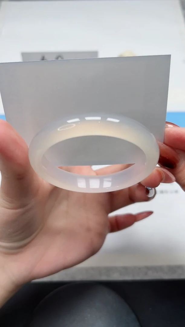 【闪购商品】玛瑙/玉髓手镯未镶嵌276/荔枝55