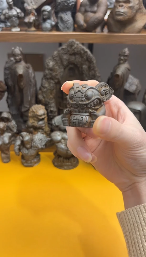 金属实心铁艺---小吞金兽