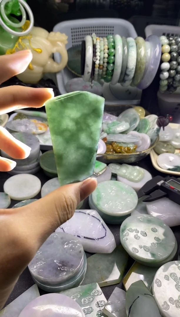 散珠翡翠翡翠A货