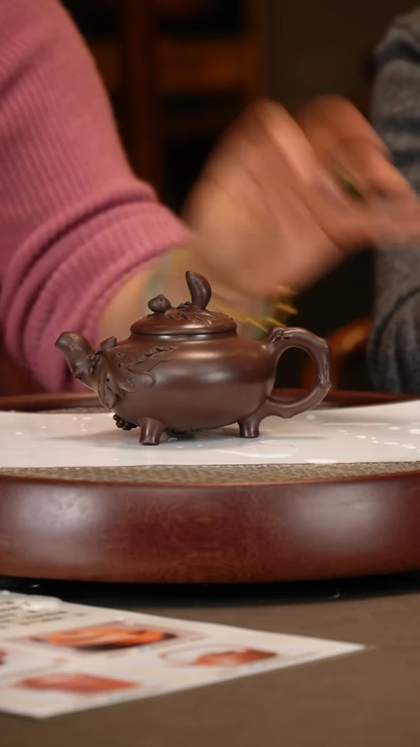 【闪购商品】紫砂茶壶【薛锋】紫泥田园情趣   220CC