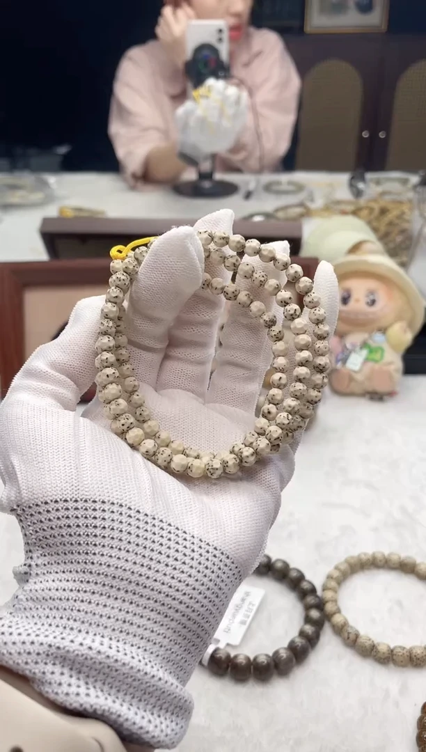 手串星月菩提G25 6X6 108 A001