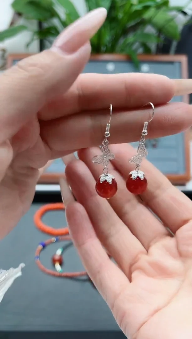 【闪购商品】南红玛瑙耳饰银S925镶嵌306