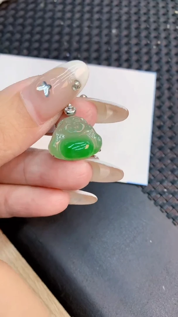 翡翠18K金镶嵌吊坠(不含链)1