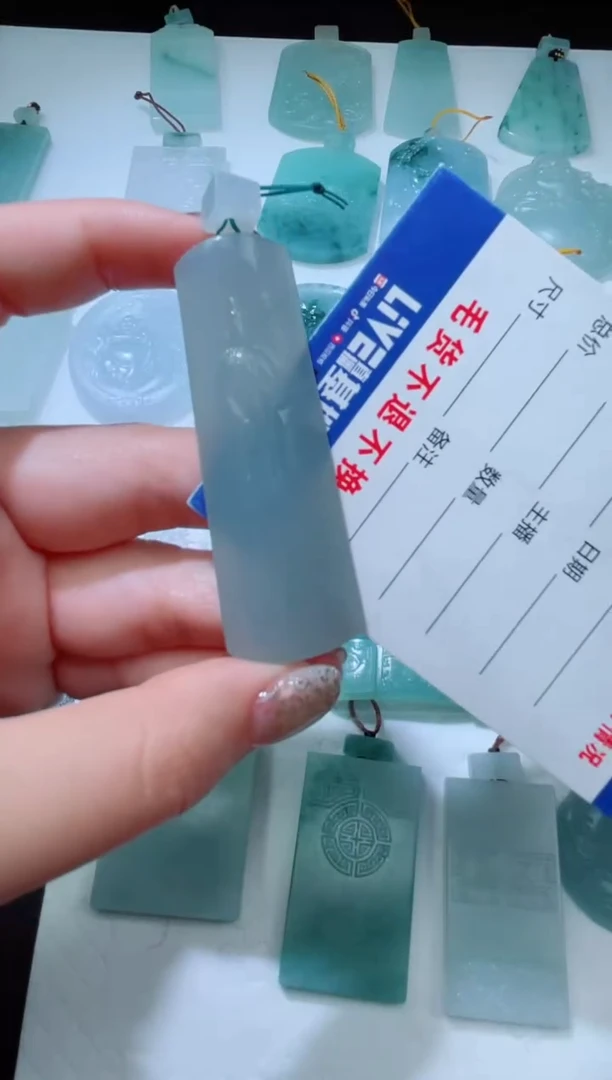 未镶嵌定制翡翠安*裕佳珠宝