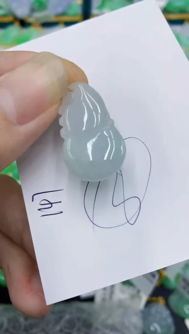 翡翠未镶嵌颈饰1111111111