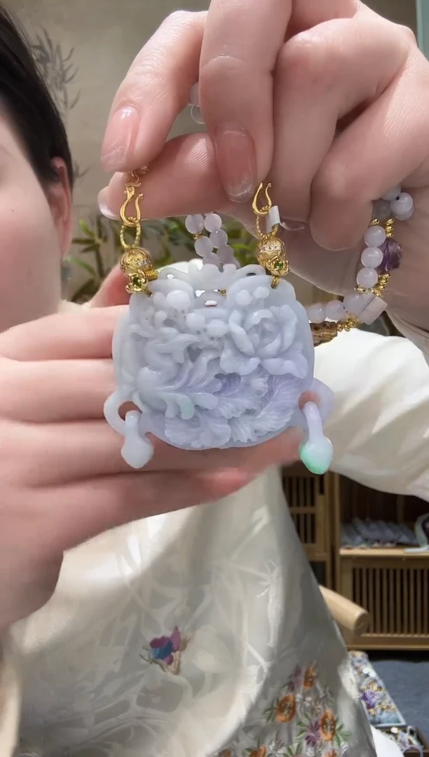 【闪购商品】翡翠颈饰未镶嵌吊坠