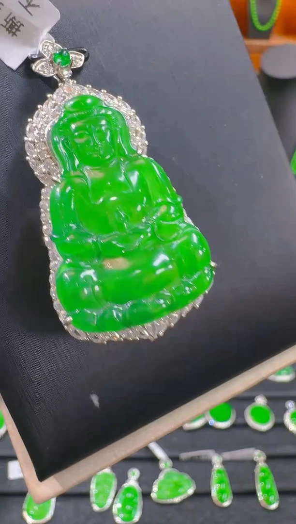 翡翠银S925镶嵌吊坠(赠链)天然a货翡翠