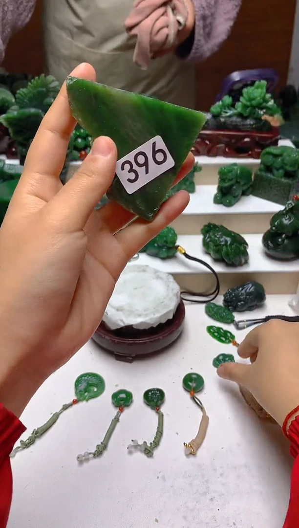 未镶嵌和田玉挂件1