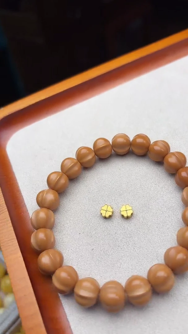 猴头核桃手串执**～老板娘推荐猴头鲨鱼背手串