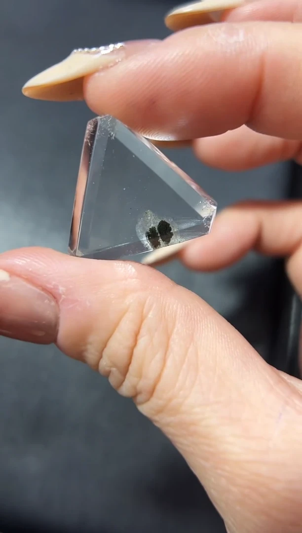 【闪购商品】水晶三角未镶嵌发一（82）