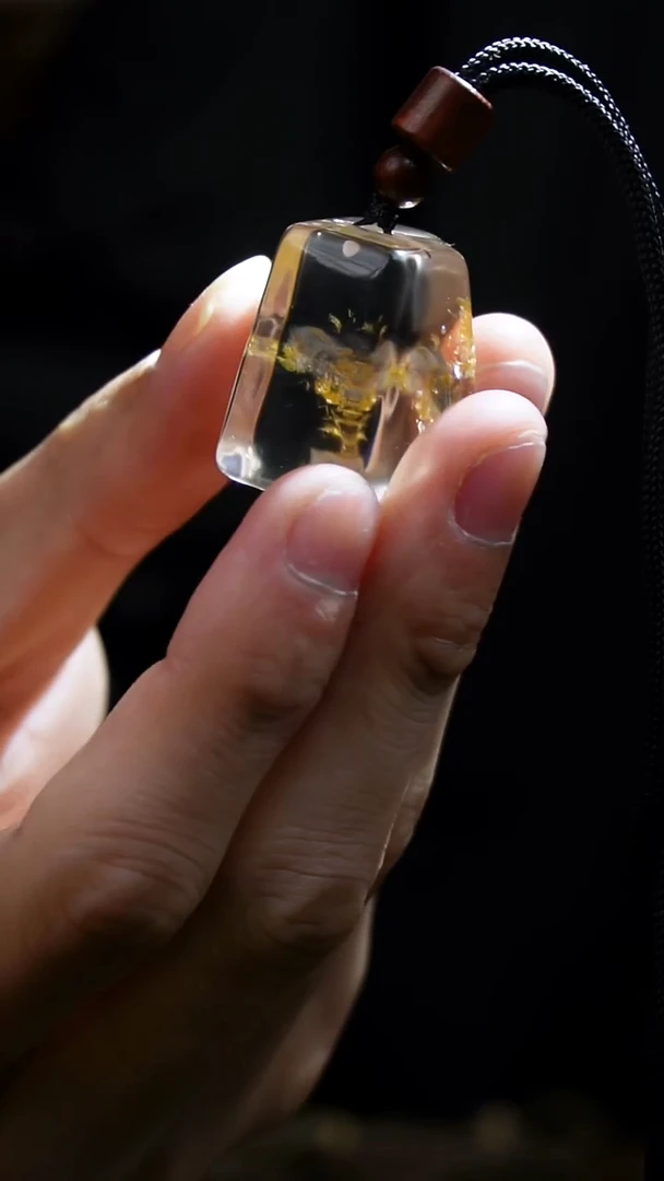 吊坠(赠链)未镶嵌水晶水晶