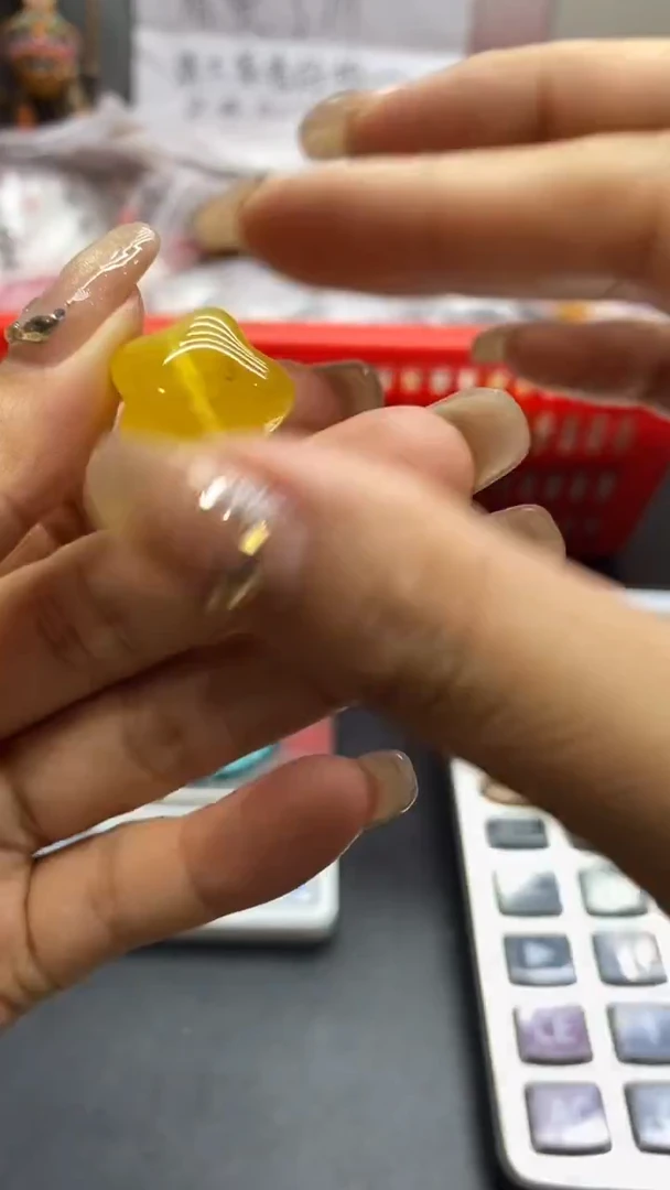 琥珀未镶嵌珠宝奇石1800