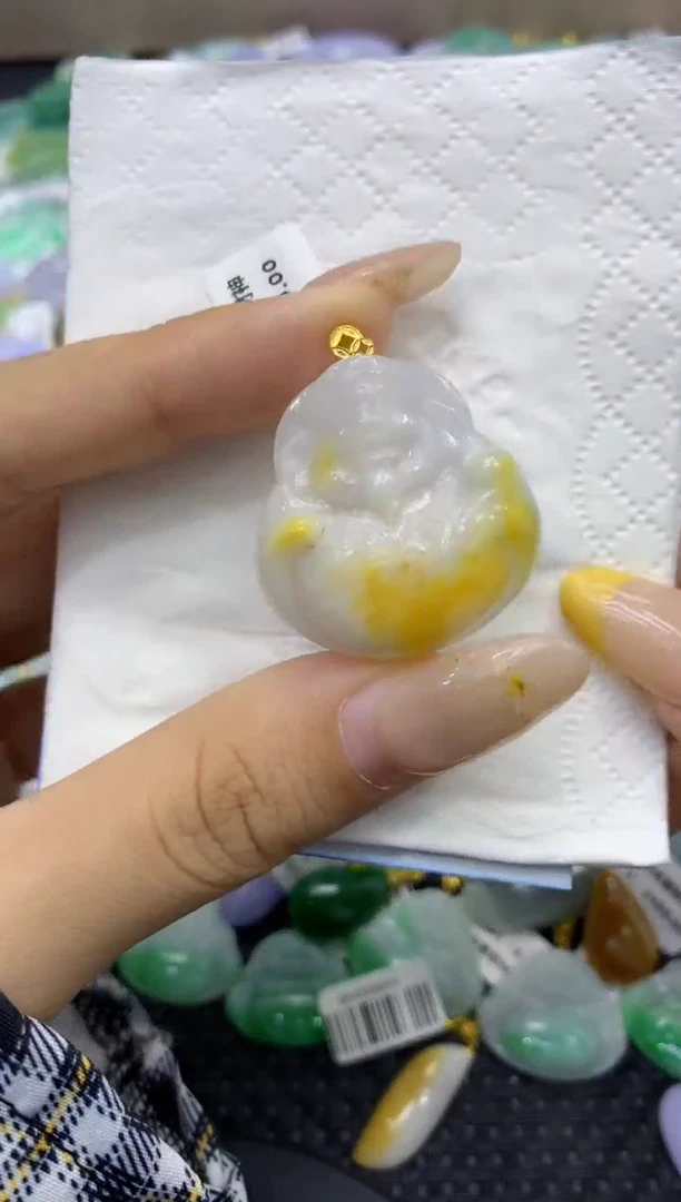 颈饰18K金镶嵌翡翠天然缅甸翡翠A货