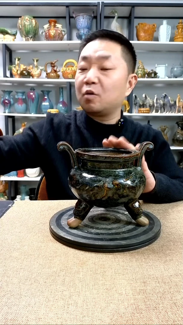 新经典精美复古风格瓷器