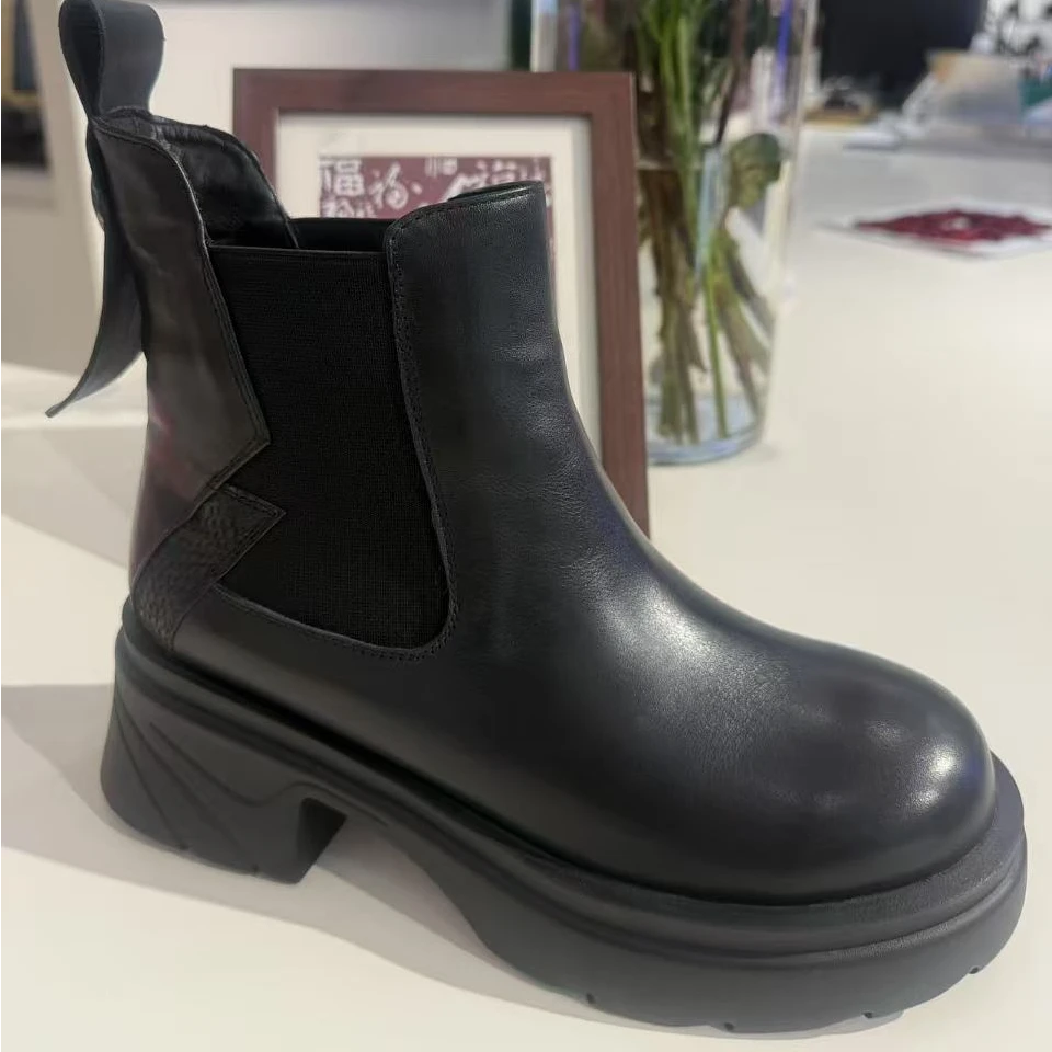 马丁靴百搭粗跟黑色耐磨短靴时尚休闲圆头厚底女士高帮