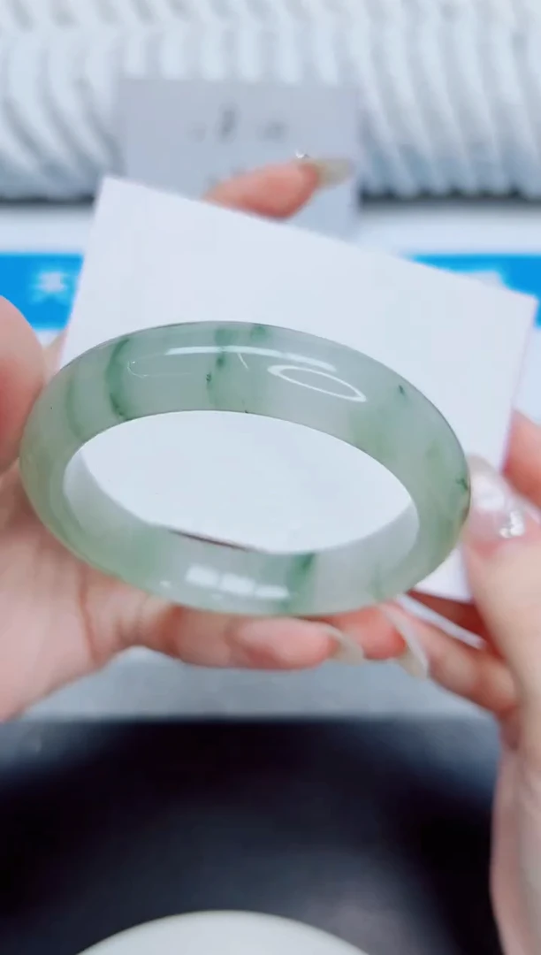 未镶嵌手镯石英质玉10/58.9