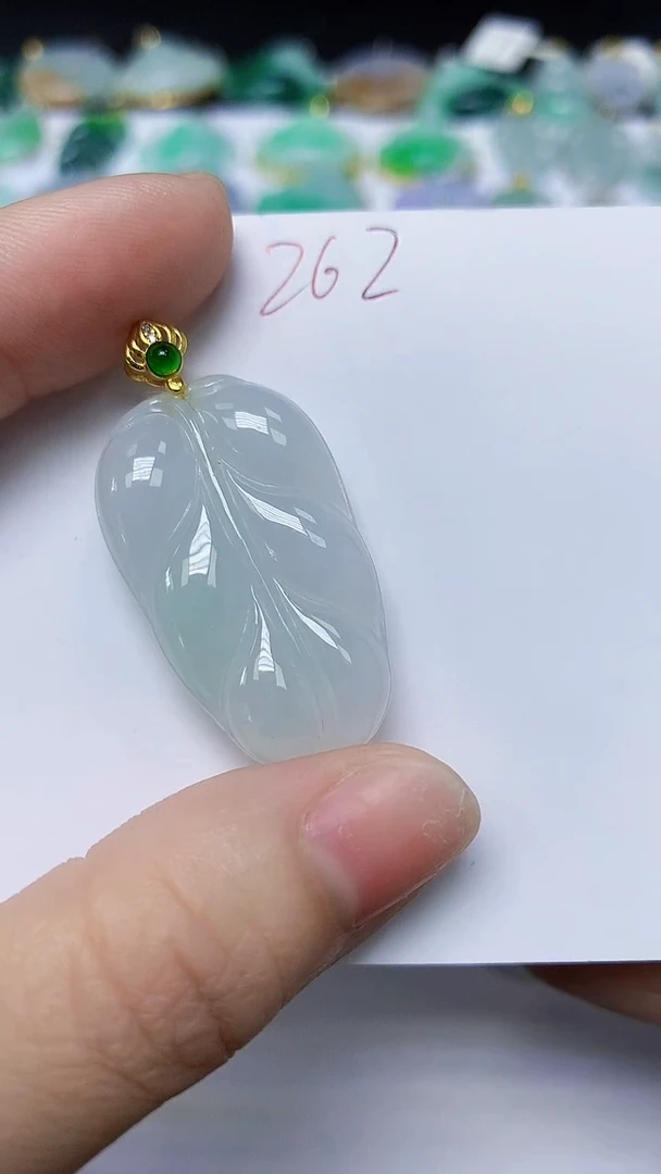 翡翠未镶嵌颈饰 天然缅甸翡翠A货