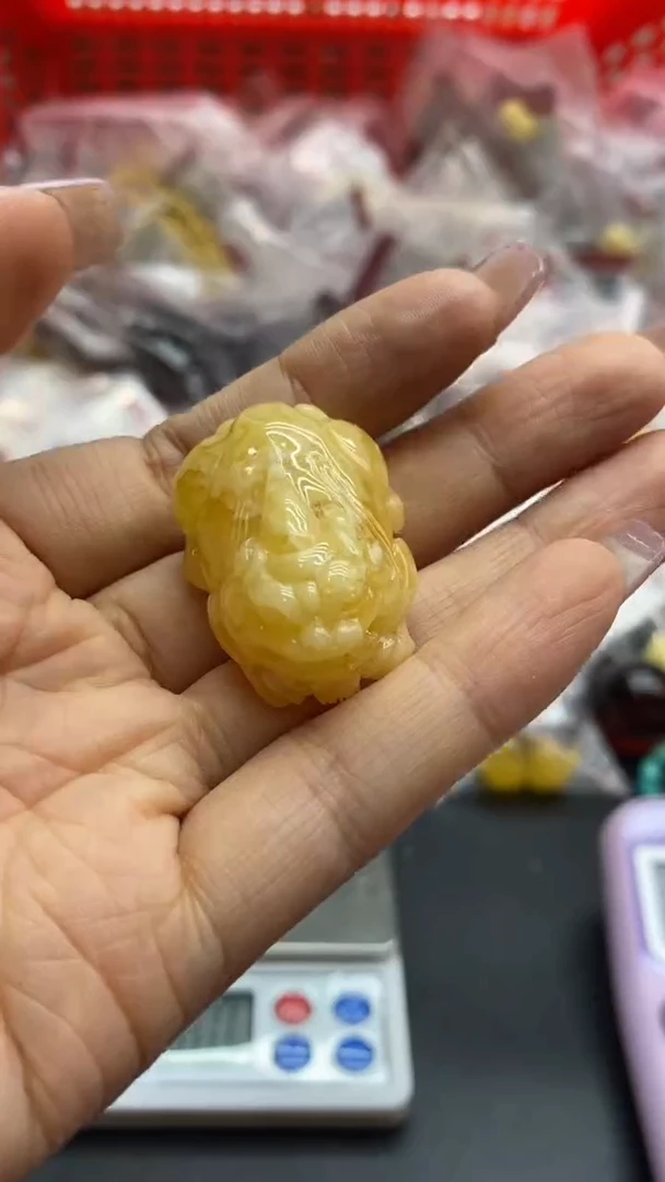 琥珀未镶嵌珠宝奇石861
