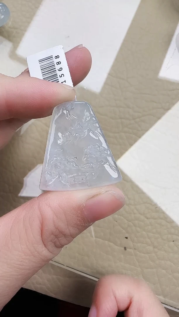 颈饰未镶嵌翡翠缅甸翡翠A货