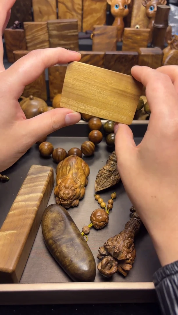 【闪购商品】楠木（金丝楠）其他无事牌1