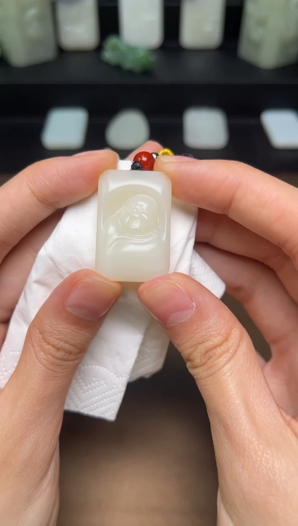 和田玉未镶嵌颈饰35