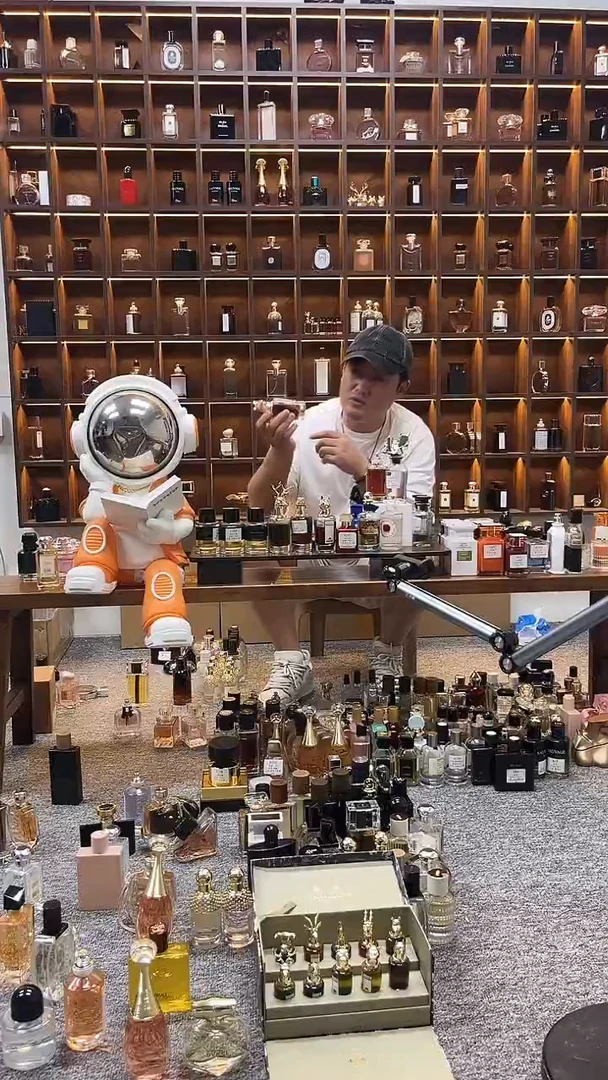 -------裸瓶狐狸