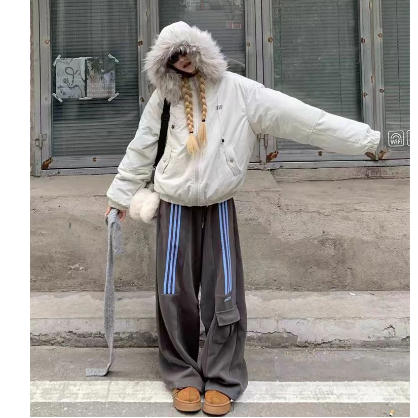 美式毛领连帽棉服外套女冬季爆款设计感加厚派客服棉衣时尚套装