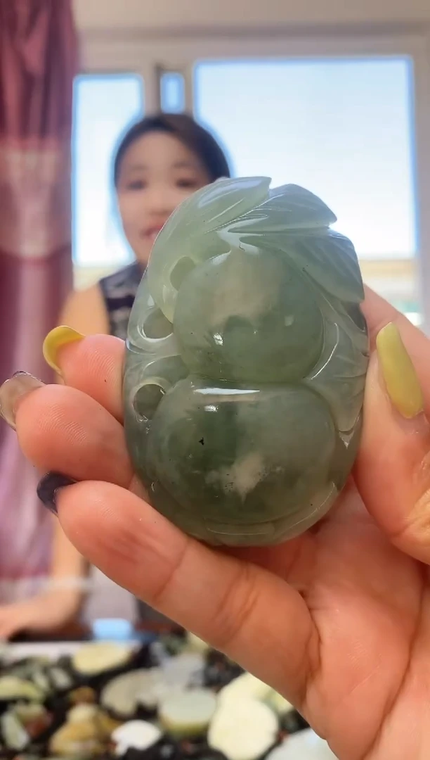 未镶嵌岫玉手把